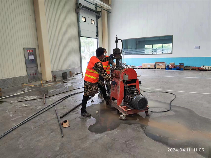 围场厂房地面下沉塌陷注浆加固施工